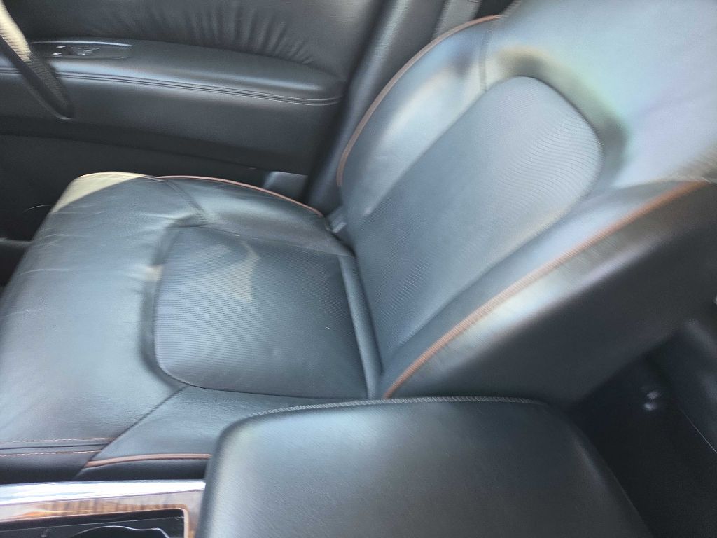 Photo 14 of this NISSAN ARMADA