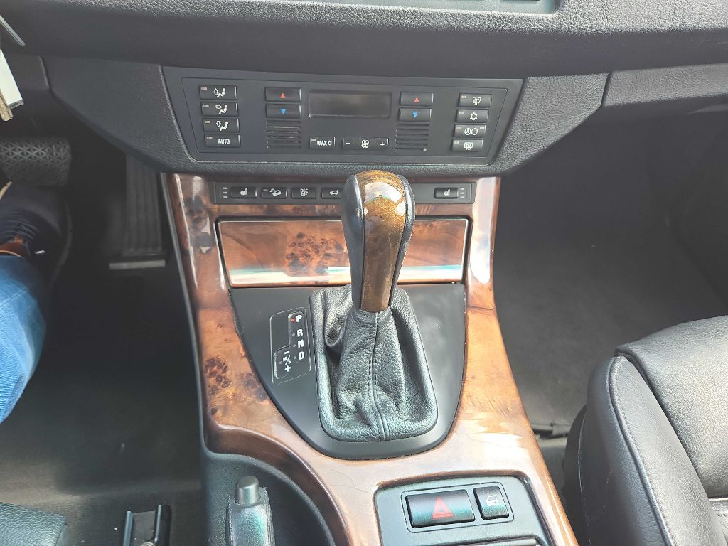Photo 29 of this BMW X5