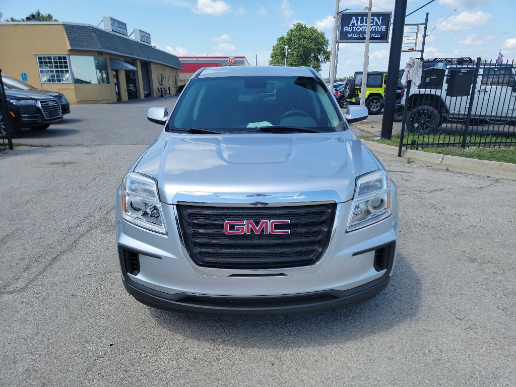 Photo 8 of this GMC TERRAIN