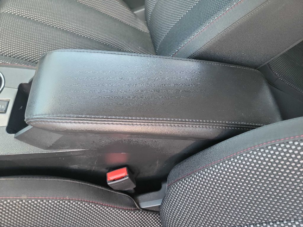 Photo 13 of this GMC TERRAIN