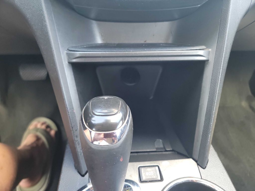 Photo 19 of this GMC TERRAIN