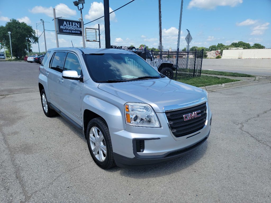 Photo 7 of this GMC TERRAIN