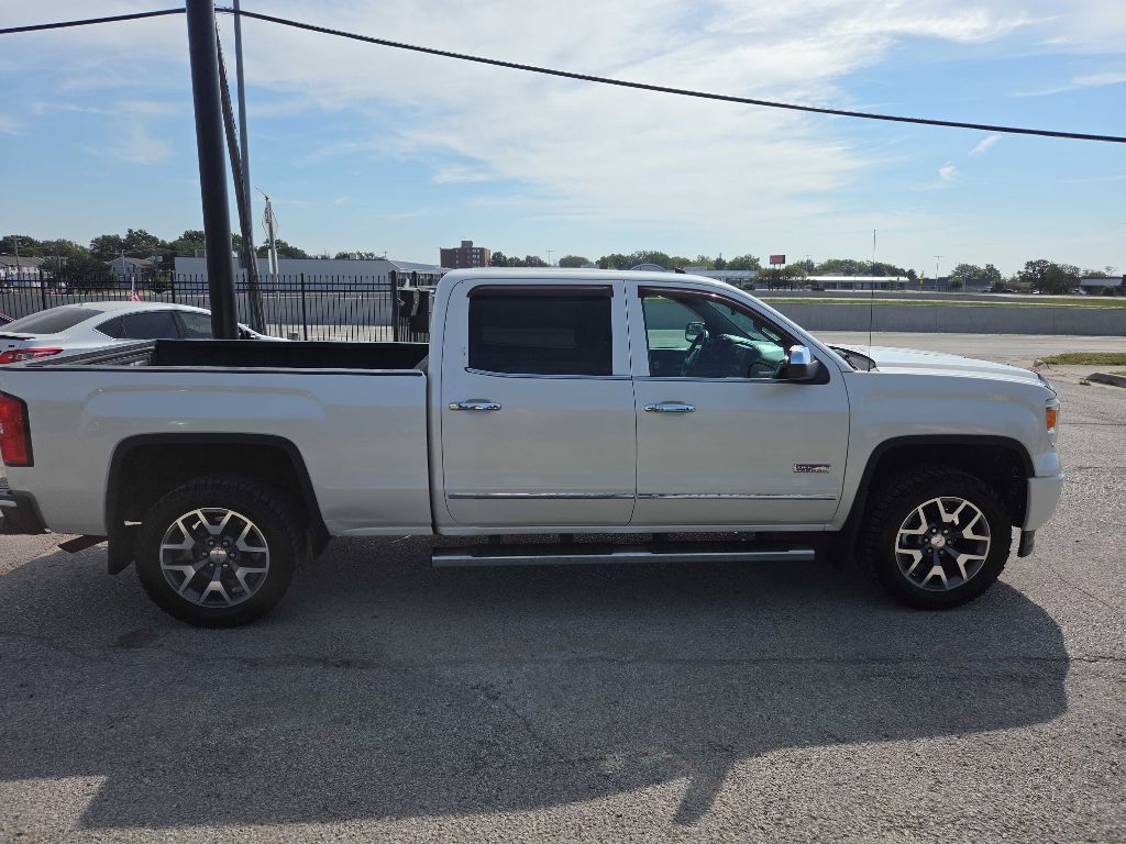 Photo 6 of this GMC SIERRA 1500