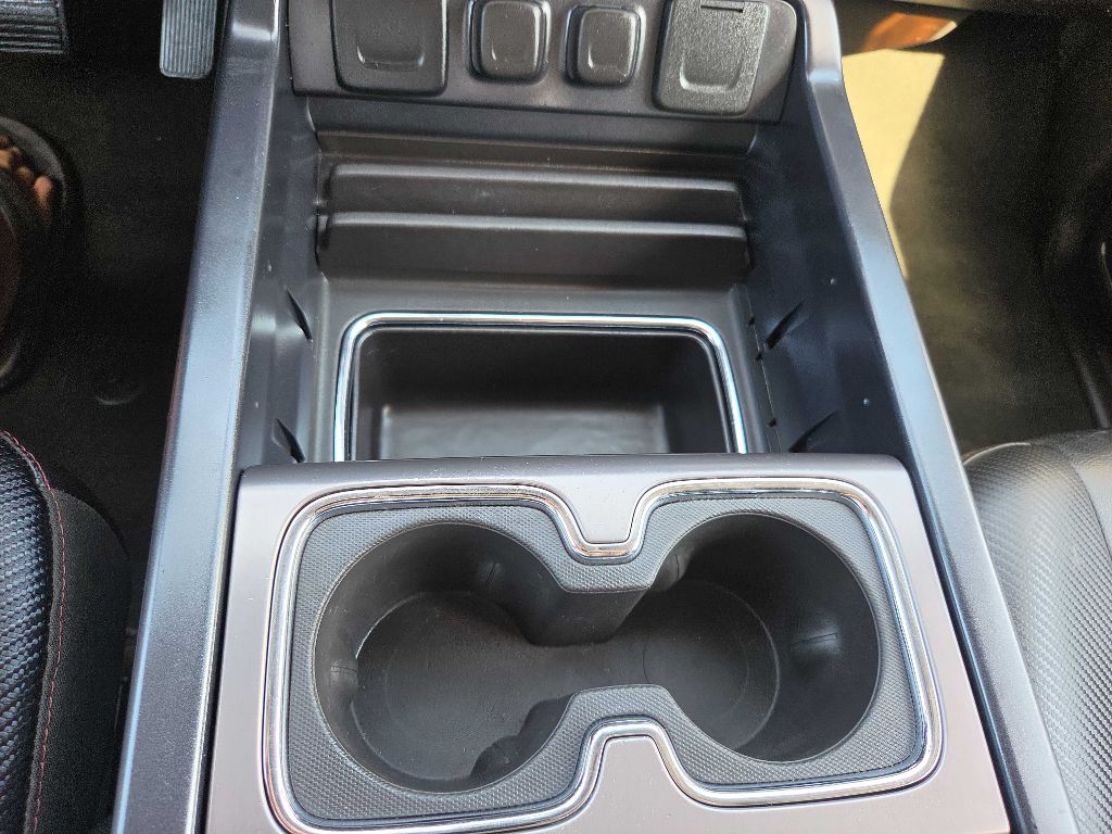 Photo 19 of this GMC SIERRA 1500
