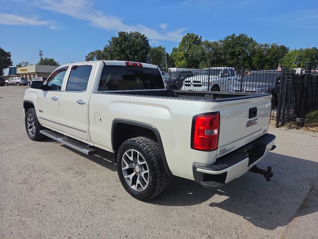 Photo 3 of this GMC SIERRA 1500