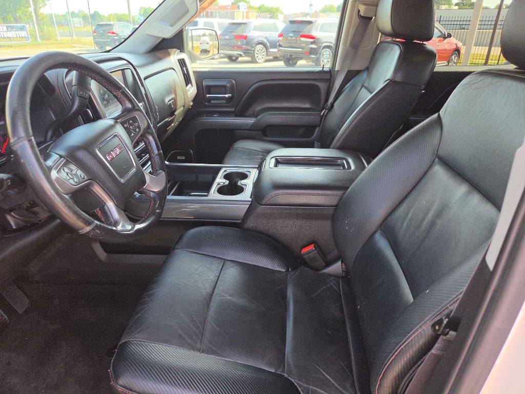 Photo 10 of this GMC SIERRA 1500