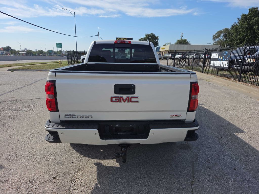 Photo 4 of this GMC SIERRA 1500