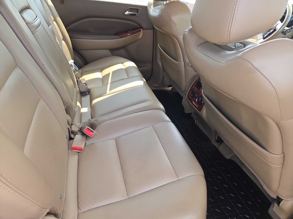 Photo 21 of this ACURA MDX