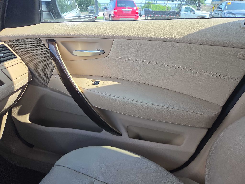 Photo 21 of this BMW X3