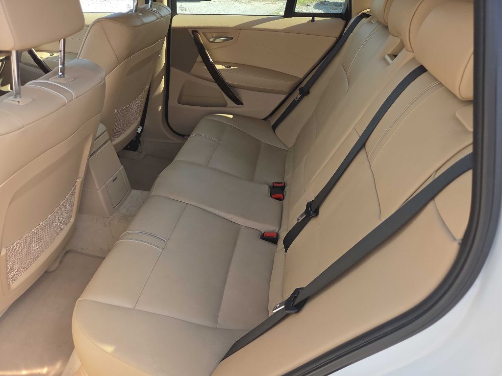 Photo 24 of this BMW X3