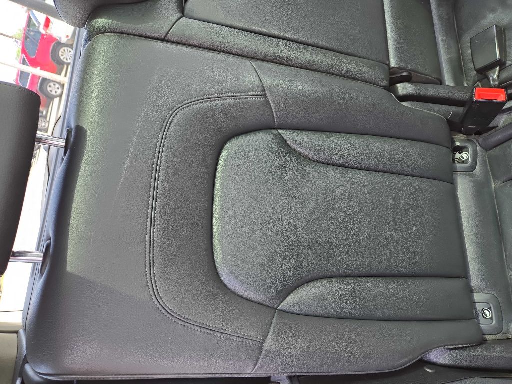 Photo 20 of this AUDI Q5