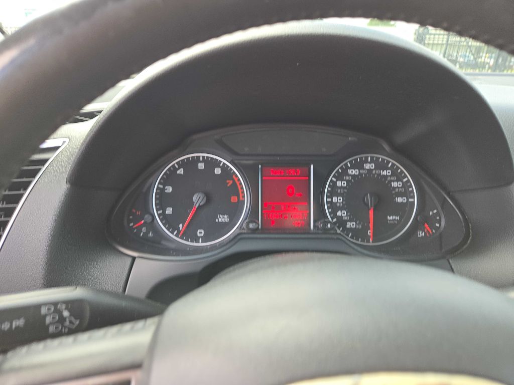 Photo 27 of this AUDI Q5