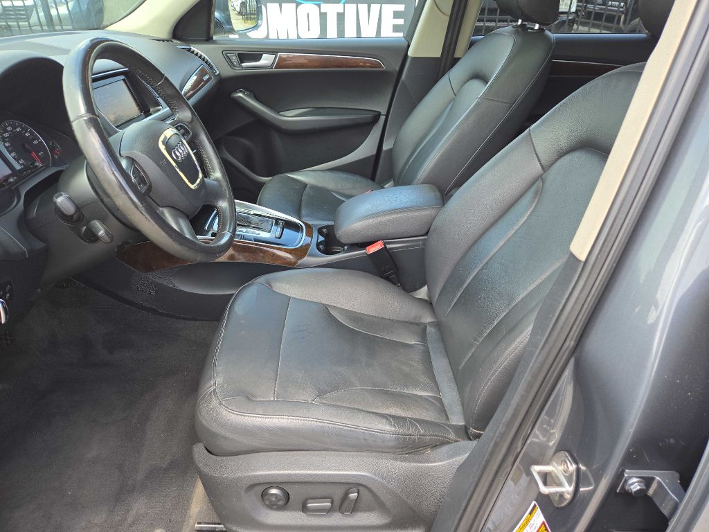 Photo 9 of this AUDI Q5