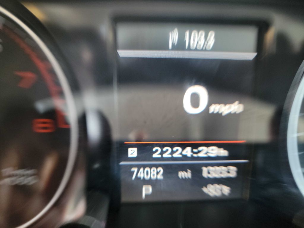 Photo 15 of this AUDI Q5