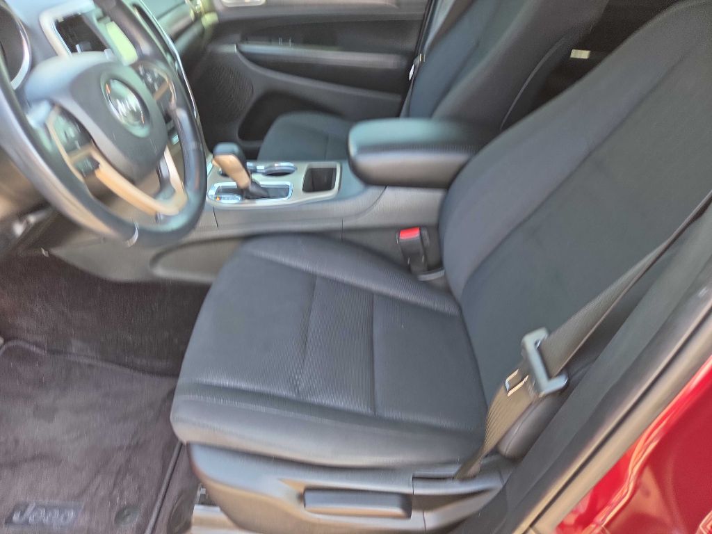 Photo 10 of this JEEP GRAND CHEROKEE