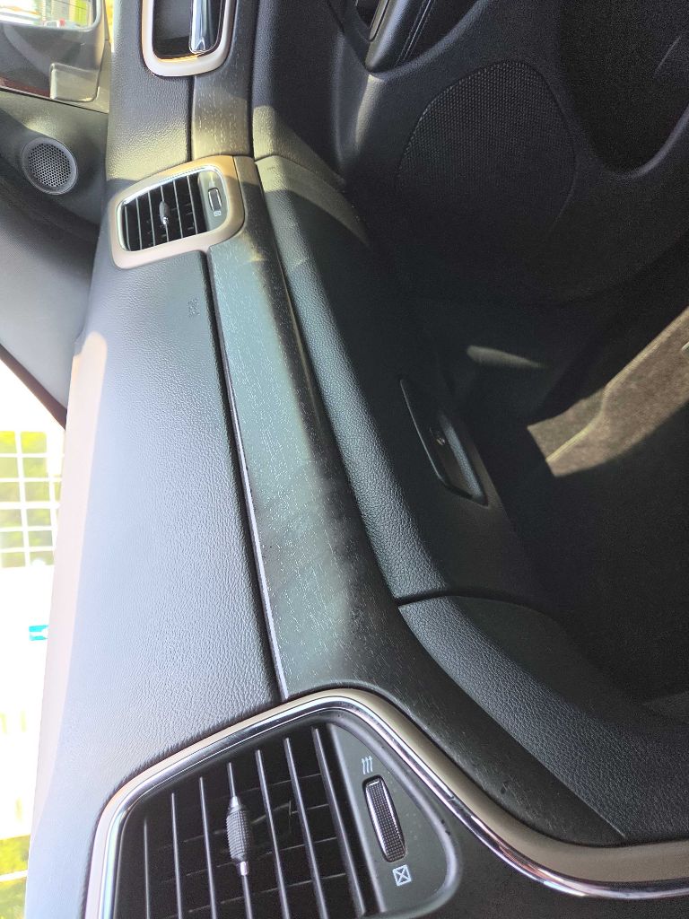 Photo 22 of this JEEP GRAND CHEROKEE