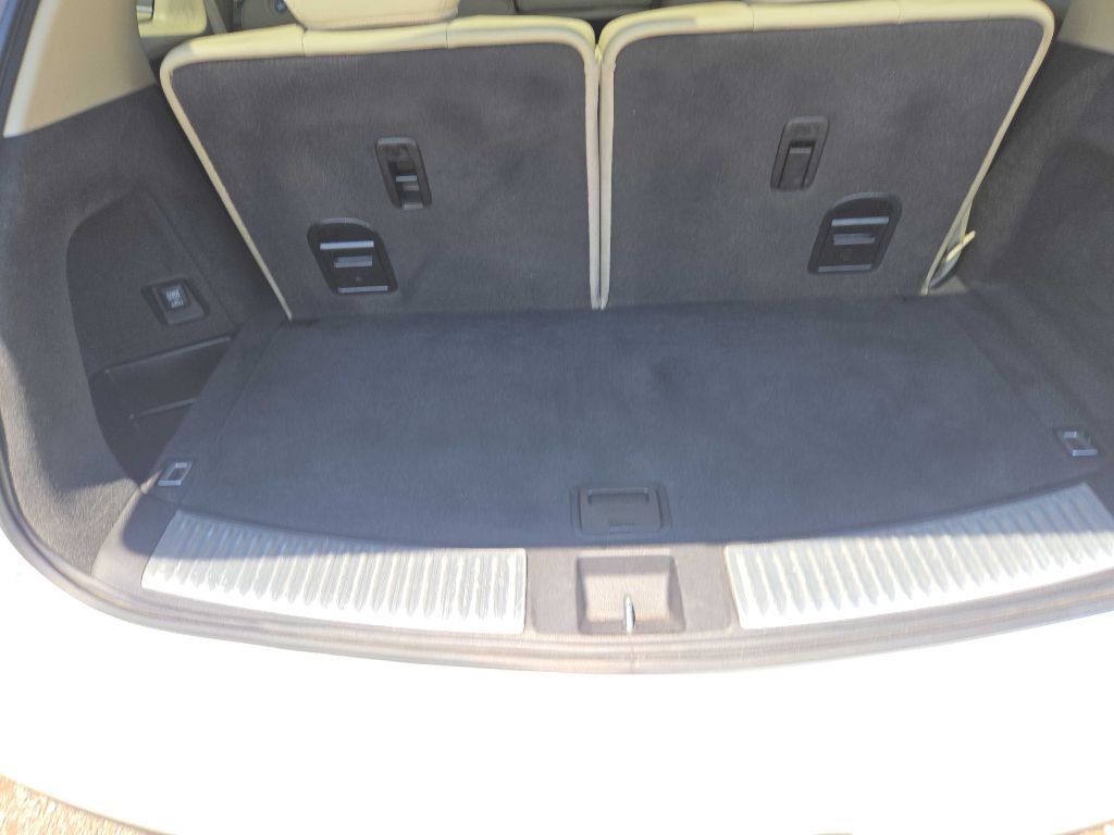 Photo 31 of this ACURA MDX