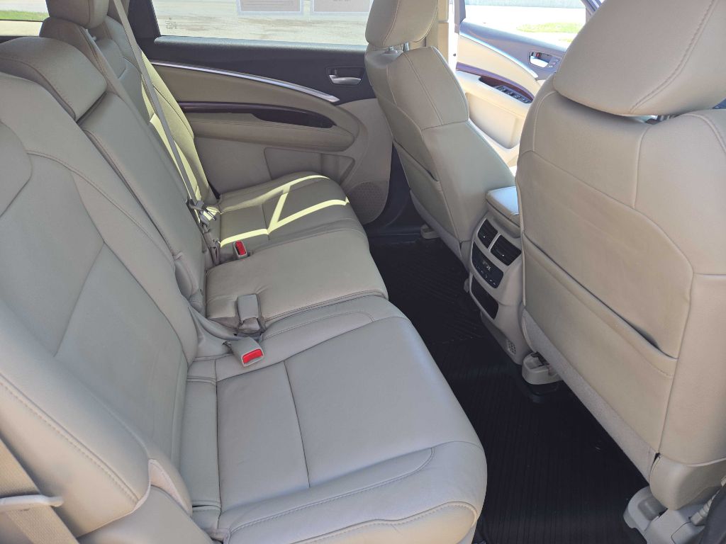 Photo 19 of this ACURA MDX