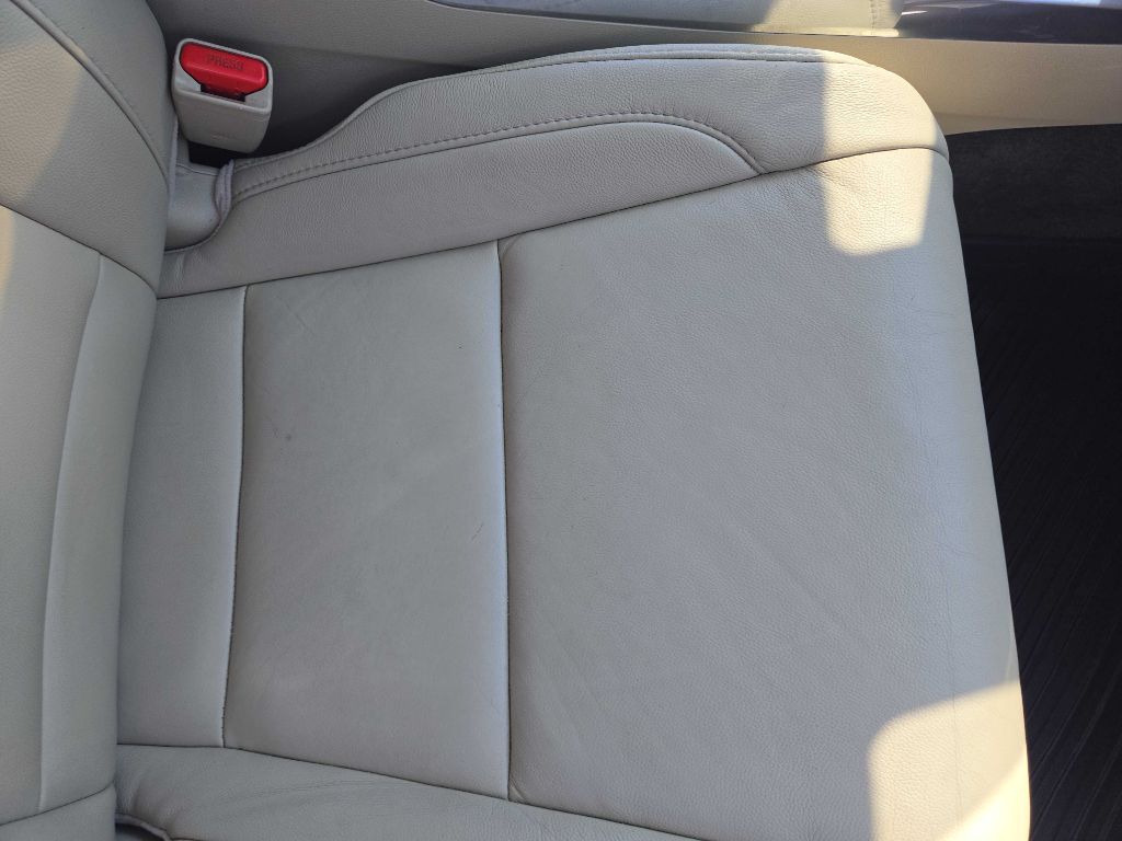 Photo 25 of this ACURA MDX