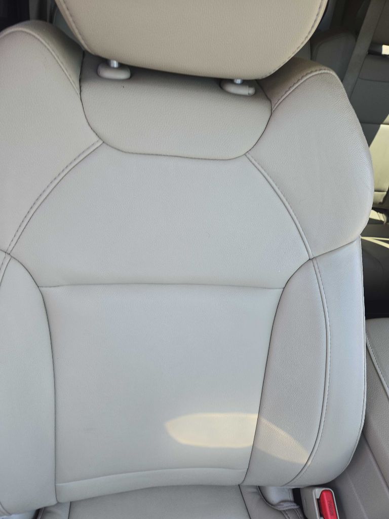Photo 24 of this ACURA MDX