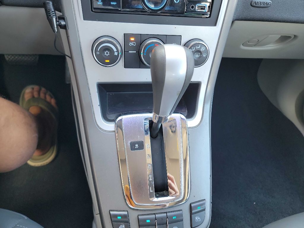 Photo 20 of this CHEVROLET EQUINOX