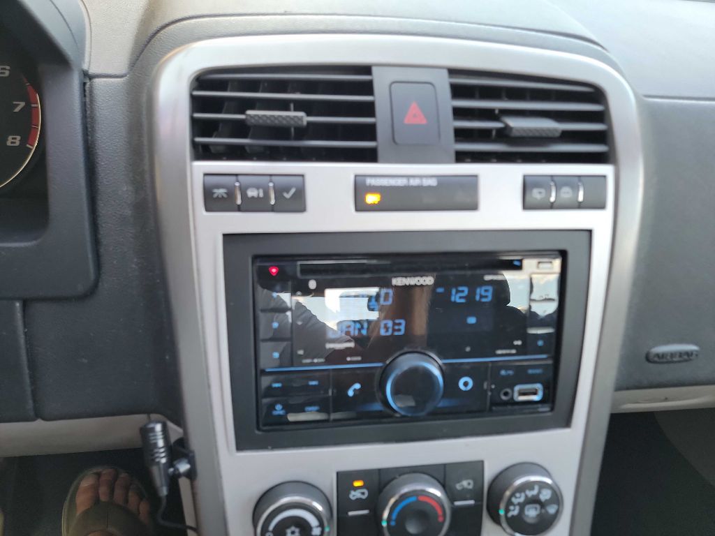 Photo 16 of this CHEVROLET EQUINOX