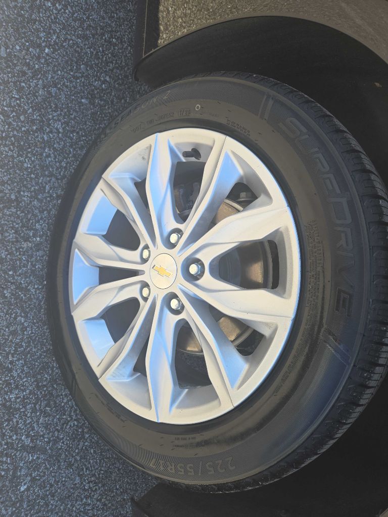 Photo 35 of this CHEVROLET MALIBU