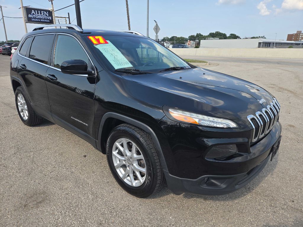 Photo 6 of this JEEP CHEROKEE