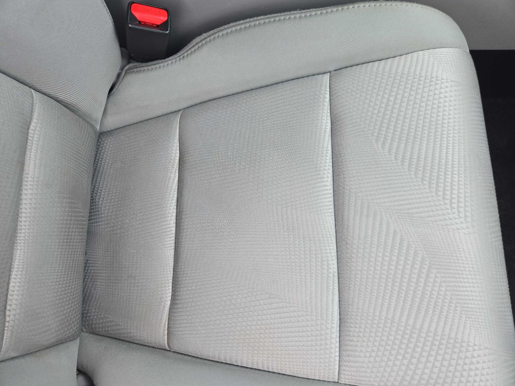 Photo 26 of this HONDA PILOT