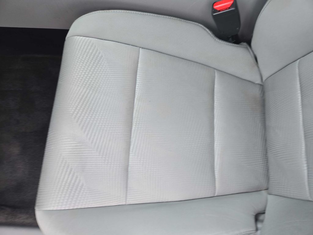 Photo 12 of this HONDA PILOT