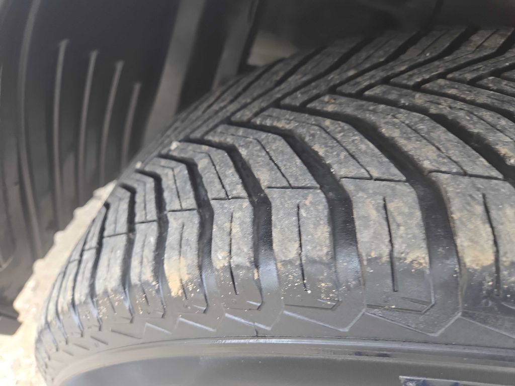 Photo 33 of this HONDA PILOT