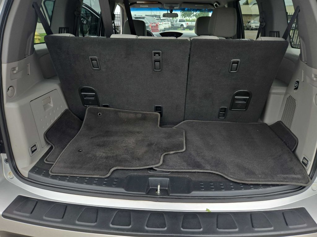 Photo 18 of this HONDA PILOT
