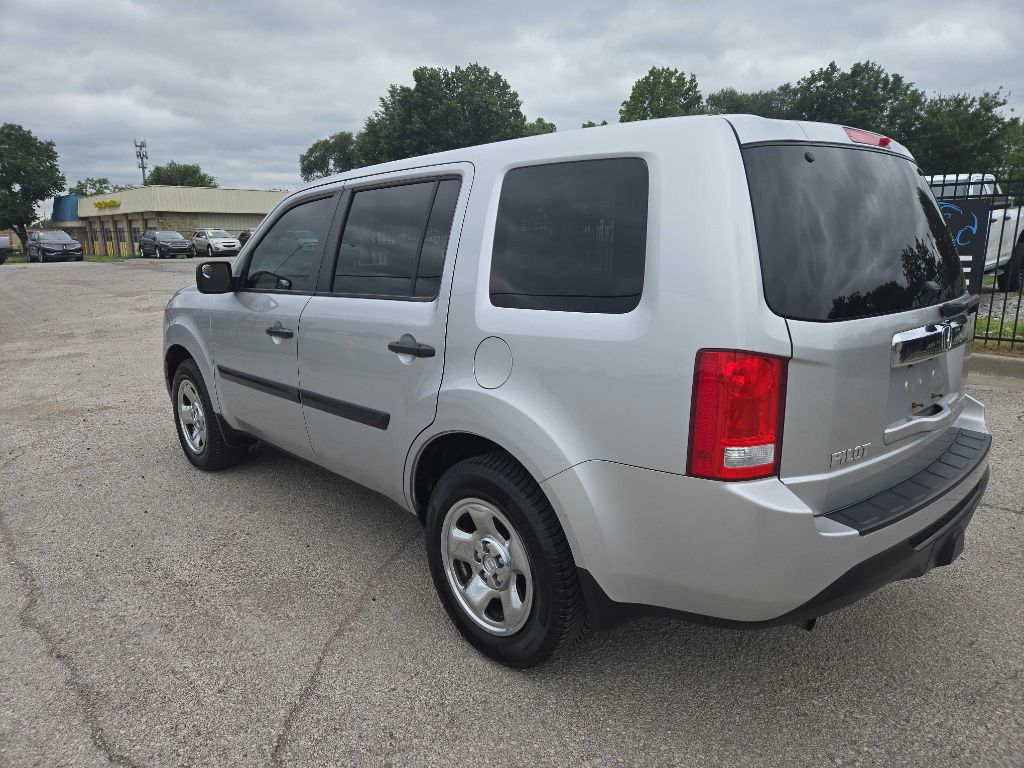 Photo 3 of this HONDA PILOT
