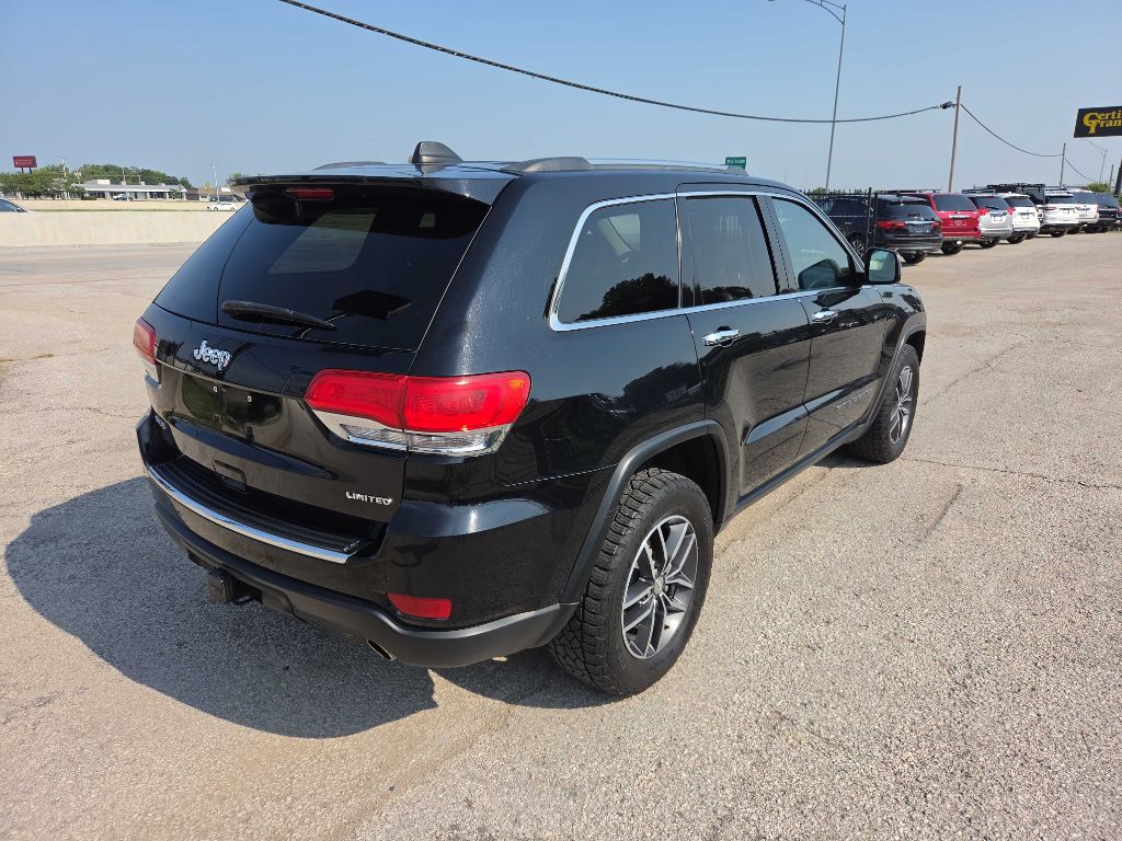 Photo 3 of this JEEP GRAND CHEROKEE