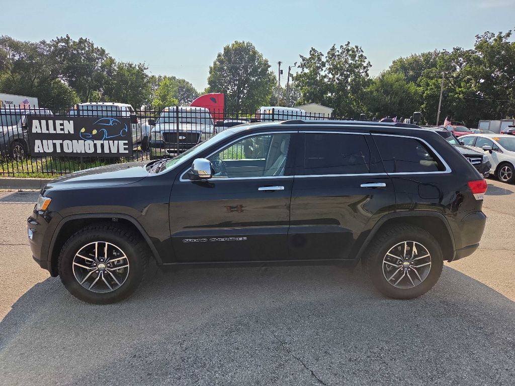Photo 5 of this JEEP GRAND CHEROKEE