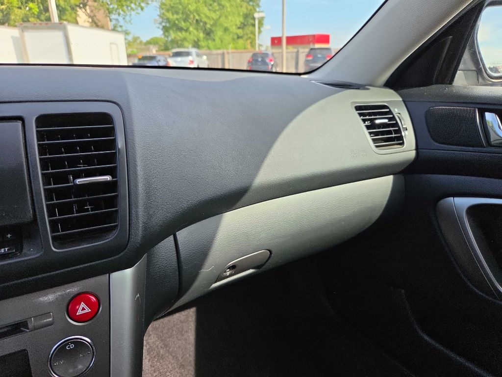 Photo 18 of this SUBARU OUTBACK LEGECY