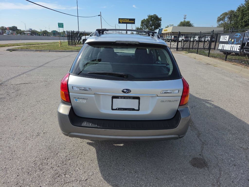 Photo 4 of this SUBARU OUTBACK LEGECY