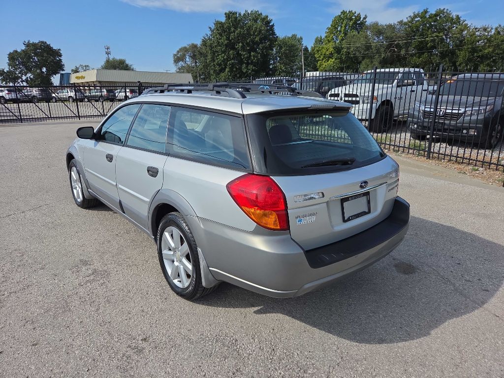 Photo 3 of this SUBARU OUTBACK LEGECY