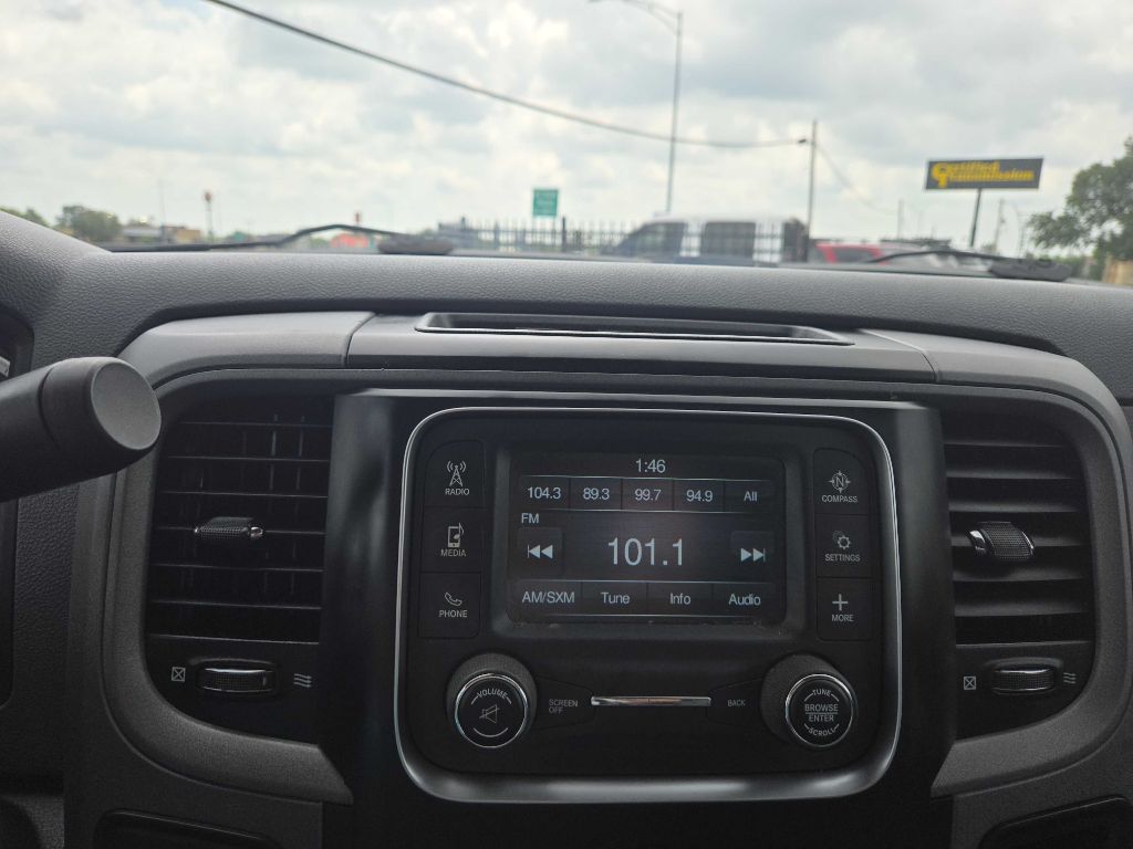 Photo 30 of this RAM 1500