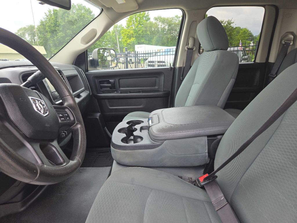 Photo 10 of this RAM 1500