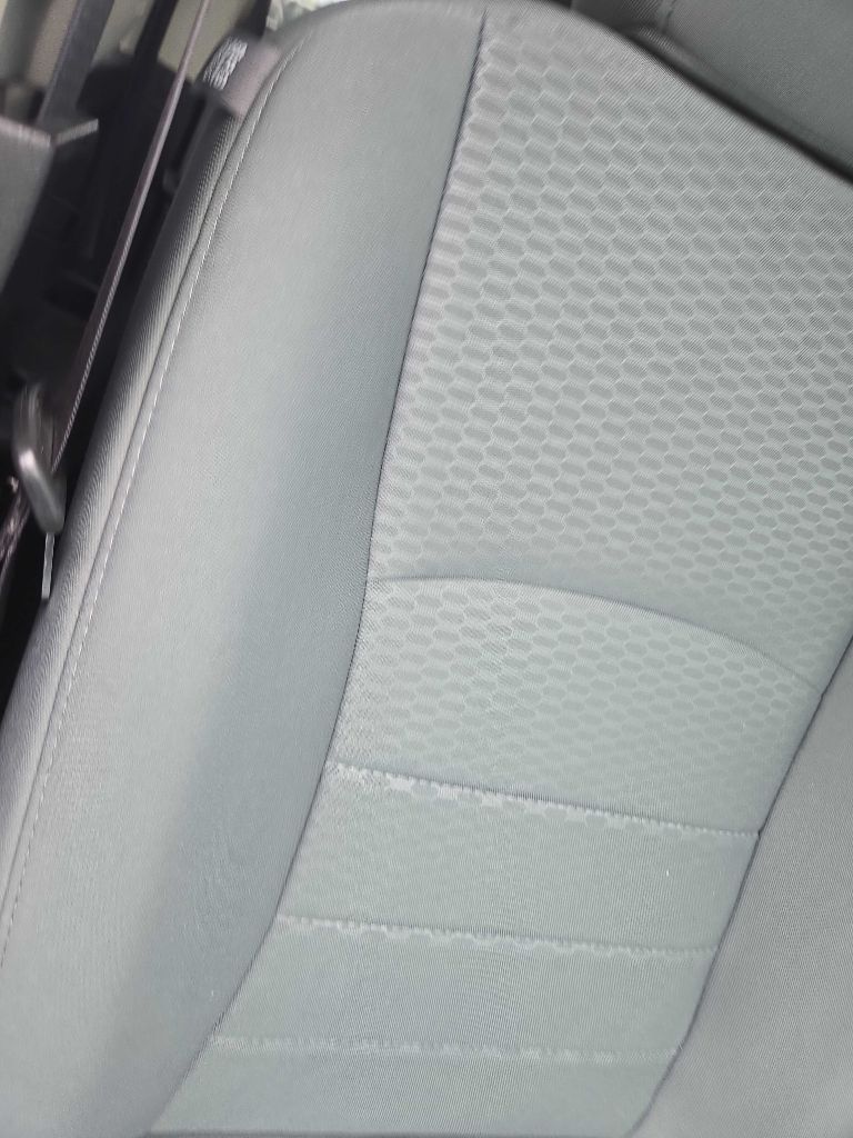 Photo 26 of this RAM 1500
