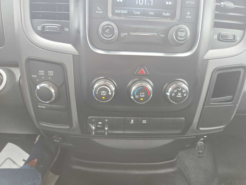 Photo 18 of this RAM 1500