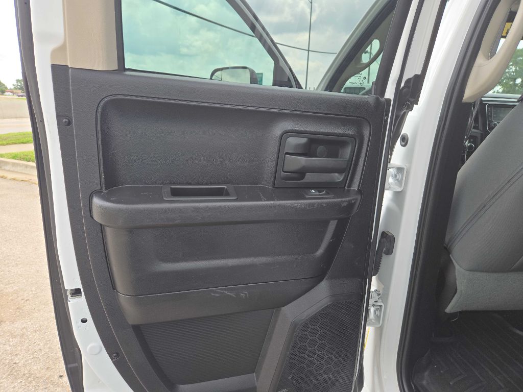 Photo 15 of this RAM 1500