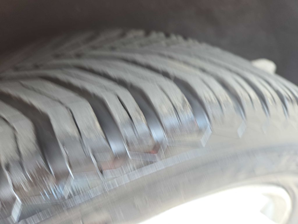 Photo 34 of this NISSAN PATHFINDER