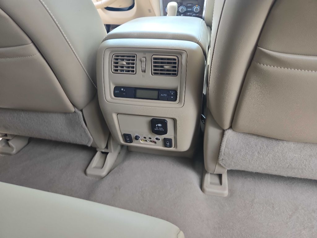 Photo 21 of this NISSAN PATHFINDER