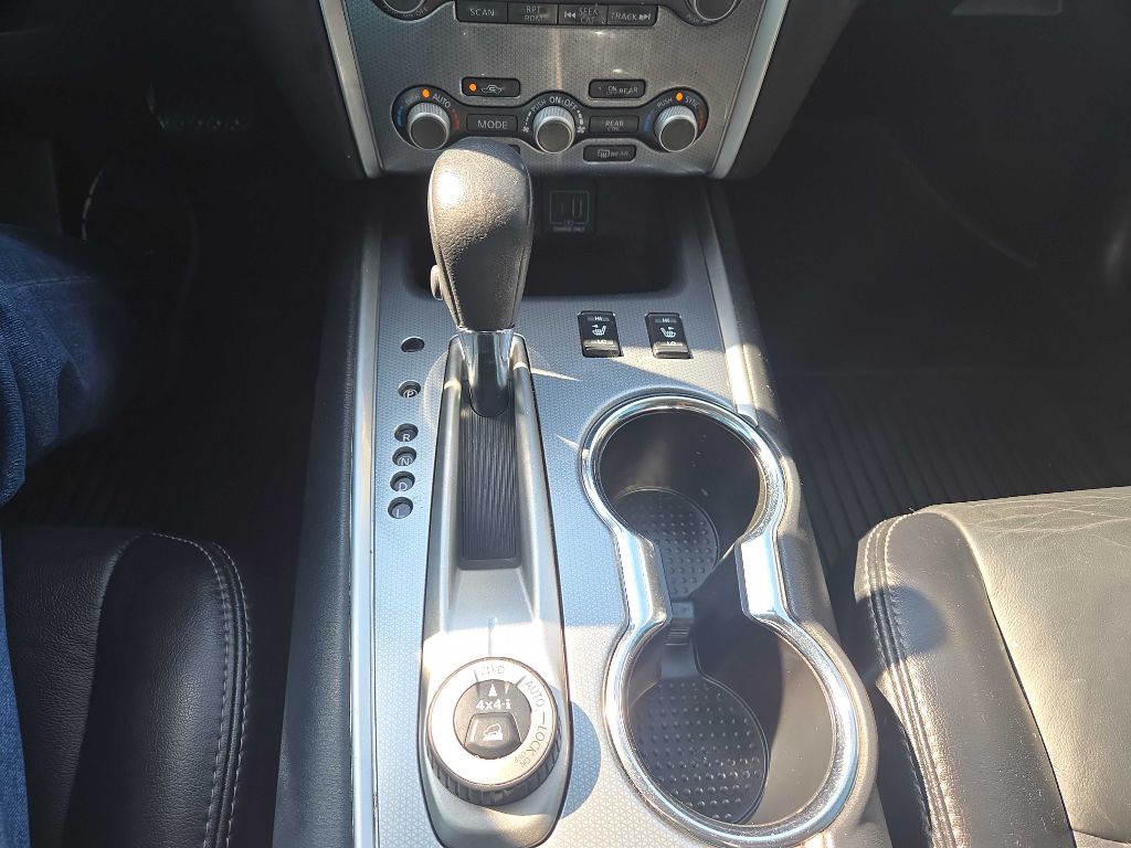 Photo 30 of this NISSAN PATHFINDER