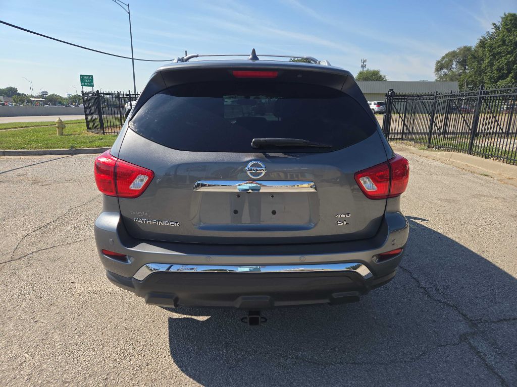 Photo 4 of this NISSAN PATHFINDER