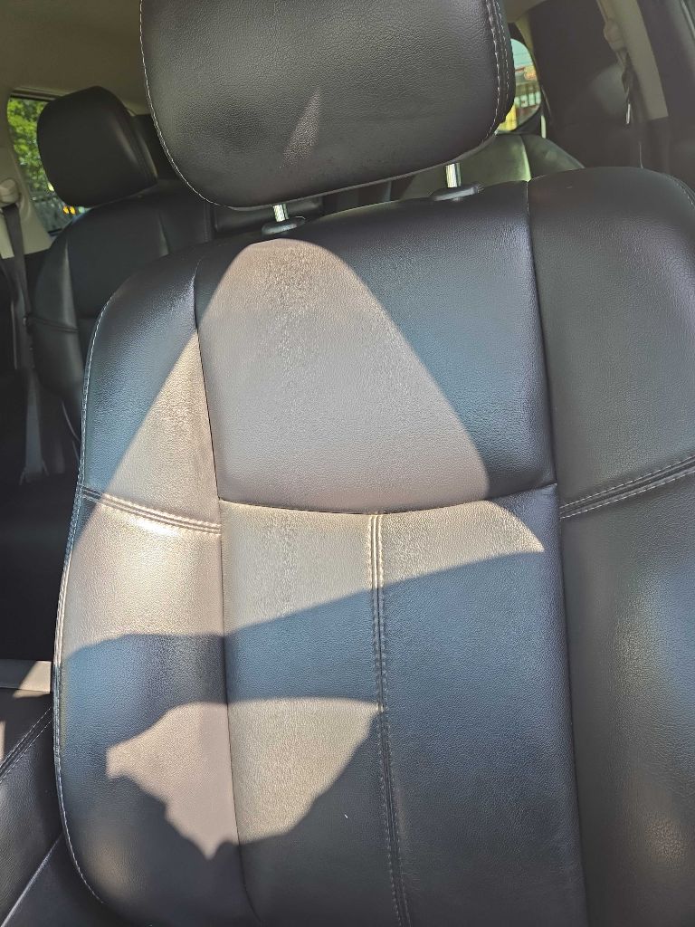 Photo 14 of this NISSAN PATHFINDER