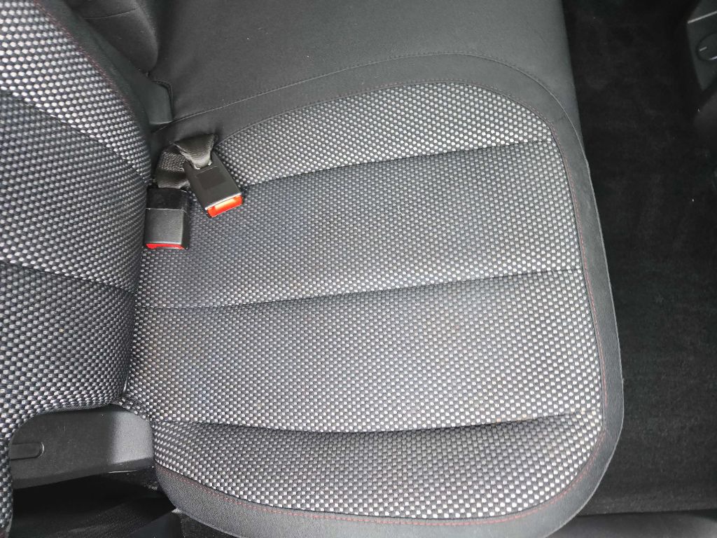 Photo 20 of this CHEVROLET EQUINOX