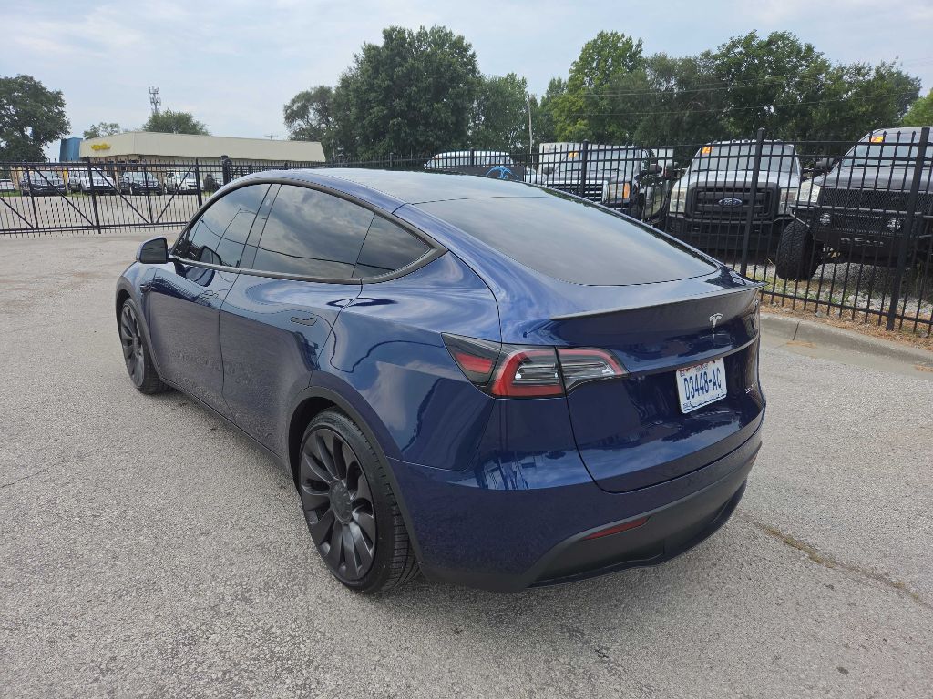 Photo 3 of this TESLA MODEL Y